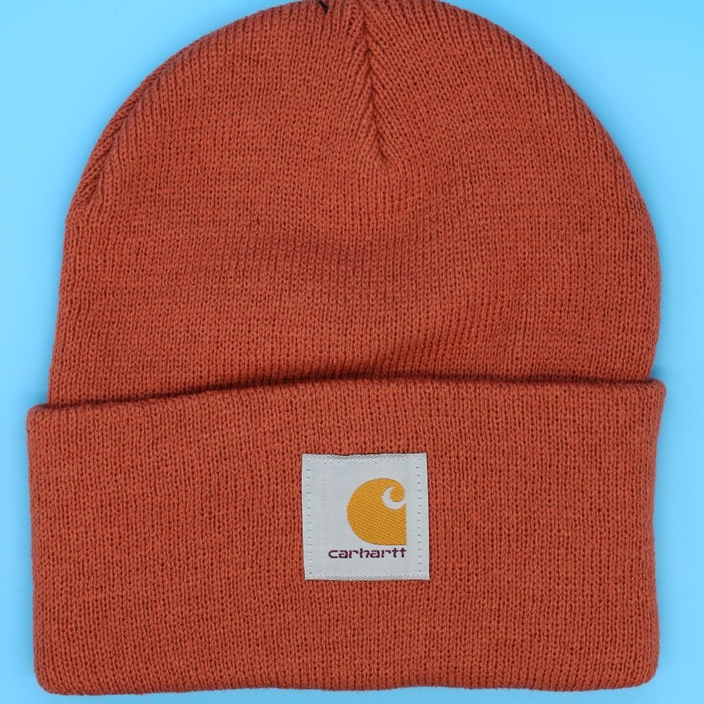 NWT!  Carhartt A18 Beanie - Q53